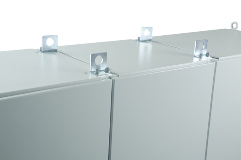 Transport brackets Transport brackets
