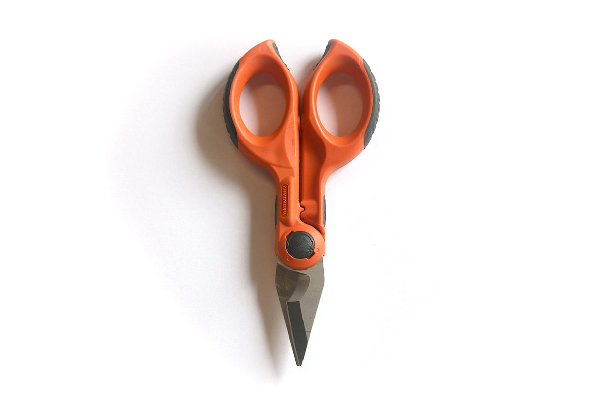 Cable scissors