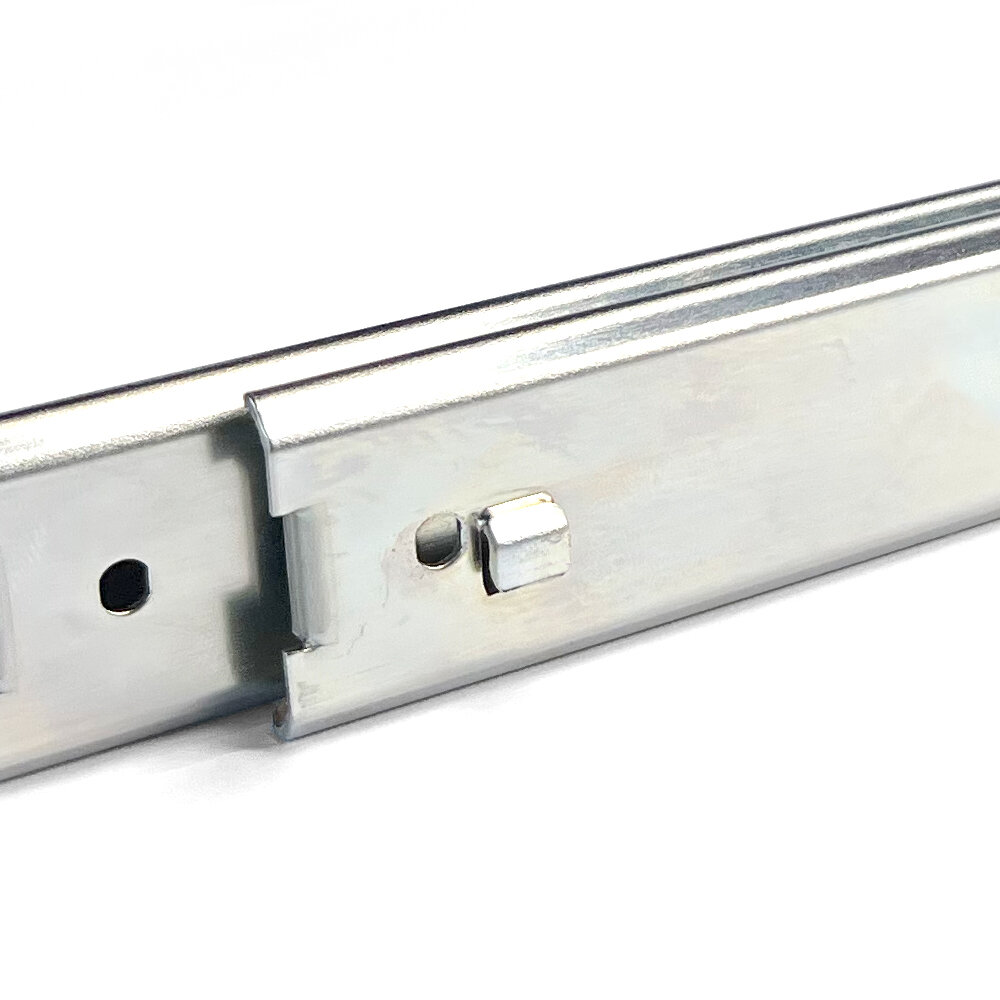 Telescopic slides, bayonet mounting, over-extension